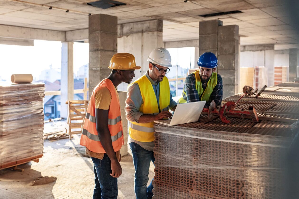 War and wages cause WA business confidence to plunge